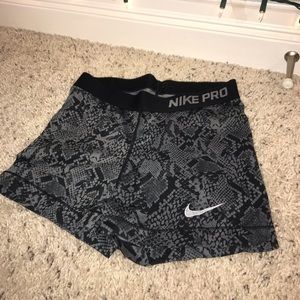 nike pro